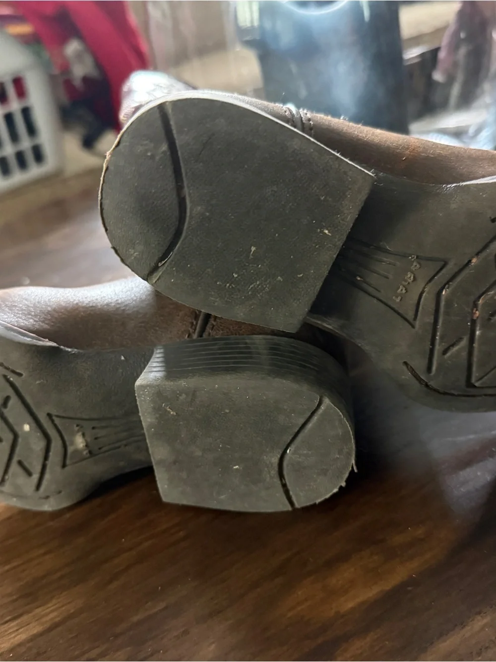Ariat cowboy style